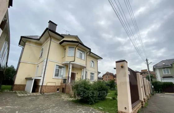 в Троицке Троицк