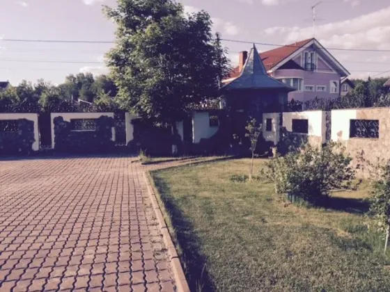 в Лобне Лобня