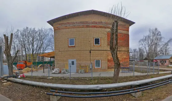 в Петровском Петровское