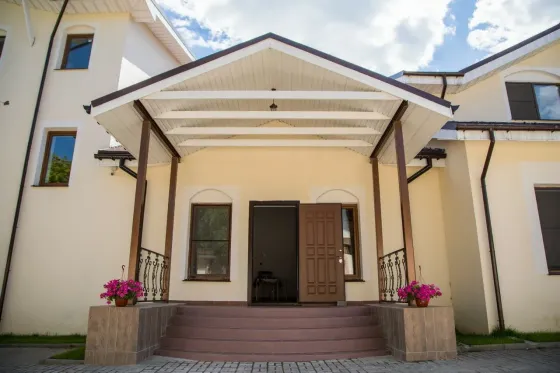 в Троицке Троицк