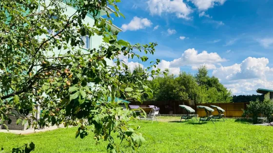 в Володарского Володарского